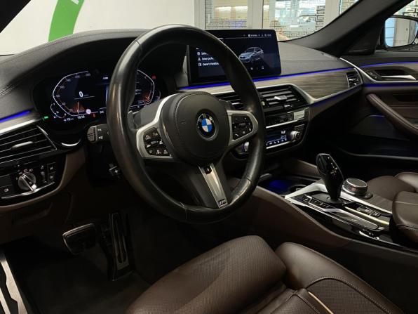 BMW 5 серии VII (G30/G31/G38) Рестайлинг с пробегом 2020 года, цена 4 600 000 рублей, 58801 км, седан, Автокод Объявления