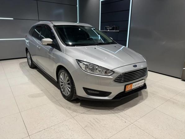 Ford Focus III Рестайлинг с пробегом 2019 года, цена 999 000 рублей, 136000 км, универсал, Автокод Объявления