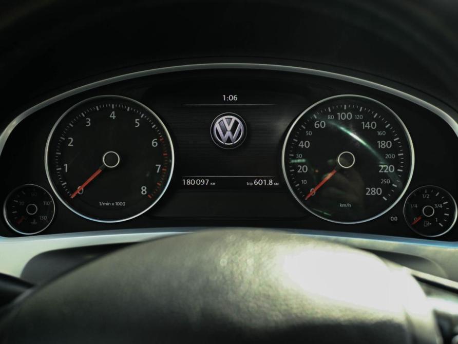 Volkswagen Touareg II Новороссийск  - изображение 12