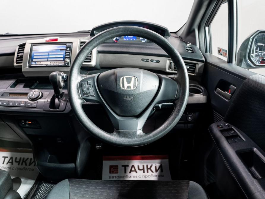 Honda Freed I Чита  - изображение 8