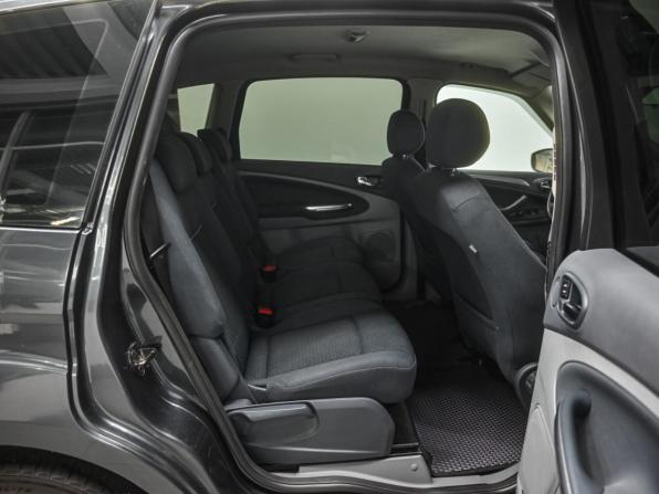 Ford S-MAX I с пробегом 2006 года, цена 699 000 рублей, 279069 км, минивэн, Автокод Объявления