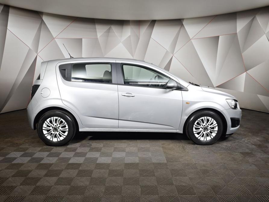 Chevrolet Aveo II Москва  - изображение 6
