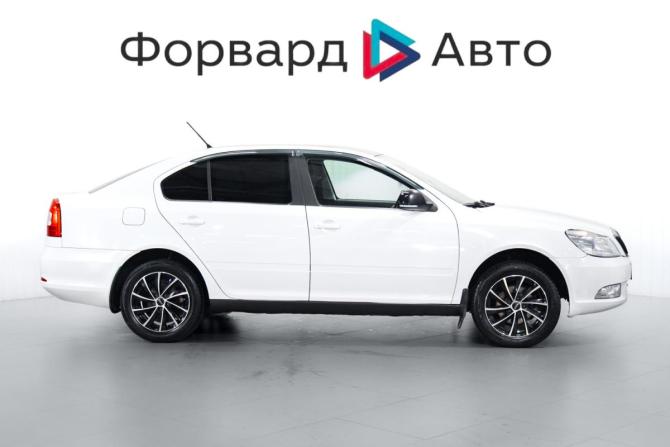Skoda Octavia II (A5) Рестайлинг с пробегом 2013 года, цена 599 000 рублей, 233000 км, лифтбек, Автокод Объявления