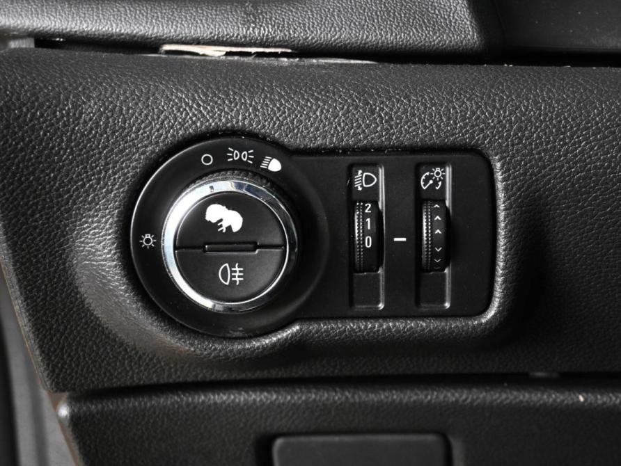 Opel Astra J Рестайлинг Ростов-на-Дону  - изображение 15