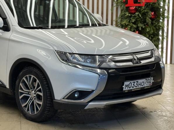 Mitsubishi Outlander III Рестайлинг 3 с пробегом 2018 года, цена 2 210 000 рублей, 173000 км, внедорожник, Автокод Объявления