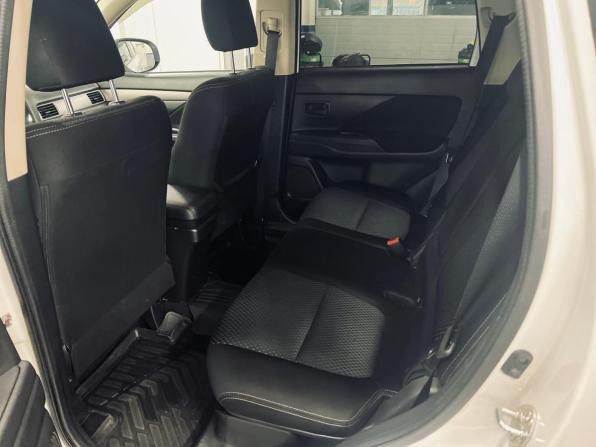 Mitsubishi Outlander III Рестайлинг 2 с пробегом 2016 года, цена 1 520 000 рублей, 139000 км, внедорожник, Автокод Объявления