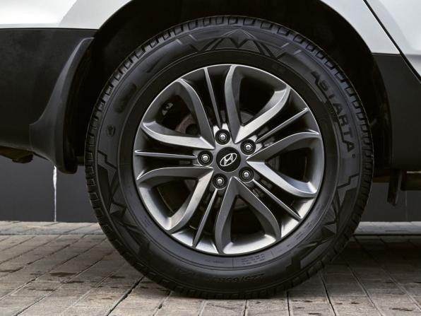 Hyundai ix35 I Рестайлинг с пробегом 2014 года, цена 1 196 000 рублей, 257000 км, внедорожник, Автокод Объявления