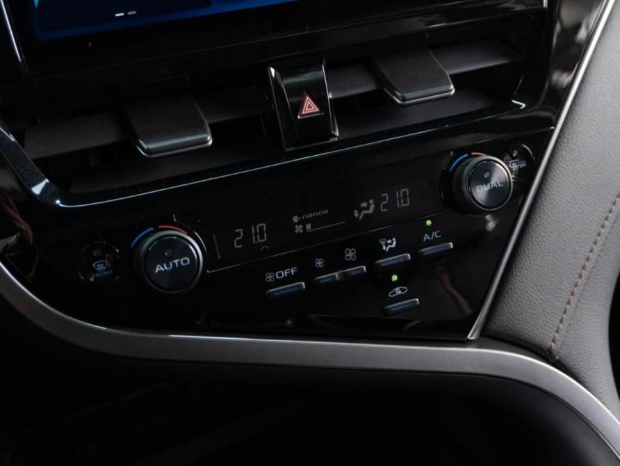 Toyota Camry VIII (XV70) Рестайлинг Тюмень  - изображение 17