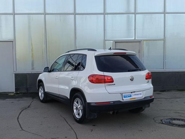 Volkswagen Tiguan I Рестайлинг с пробегом 2015 года, цена 1 539 000 рублей, 91507 км, внедорожник, Автокод Объявления