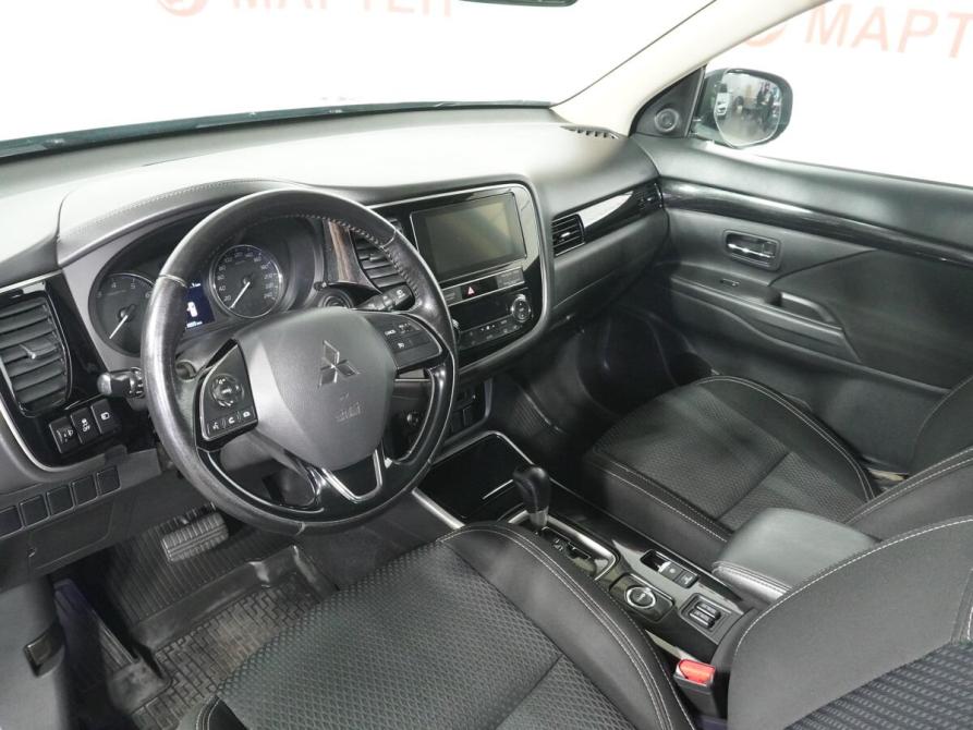 Mitsubishi Outlander III Рестайлинг 3 Вологда  - изображение 9
