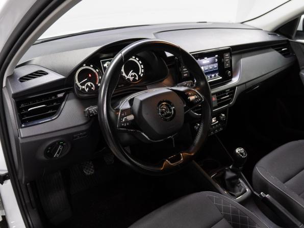 Skoda Rapid II с пробегом 2022 года, цена 1 440 000 рублей, 118340 км, лифтбек, Автокод Объявления