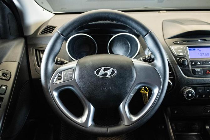 Hyundai ix35 I Рестайлинг с пробегом 2013 года, цена 1 250 000 рублей, 201488 км, внедорожник, Автокод Объявления