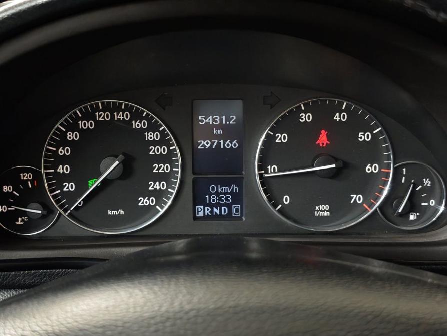 Mercedes-Benz C-Класс II (W203) Рестайлинг Москва  - изображение 18
