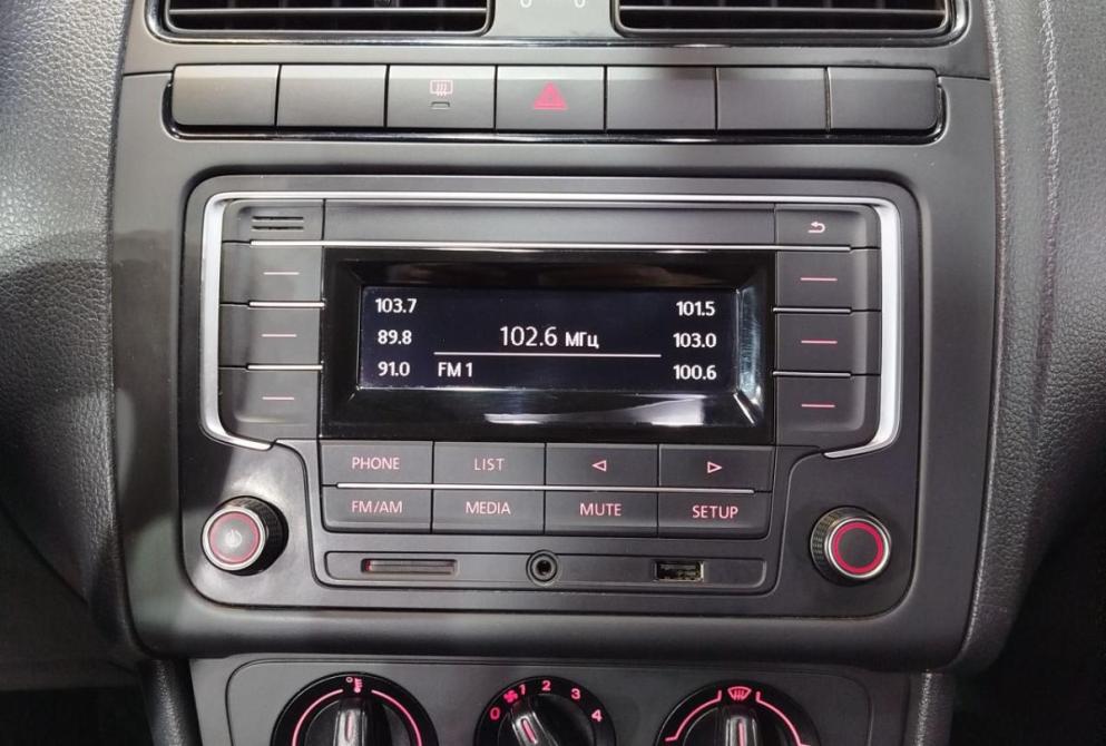 Volkswagen Polo V Рестайлинг Саратов  - изображение 16
