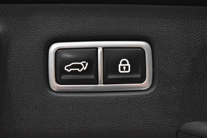 Kia Sorento IV с пробегом 2022 года, цена 3 970 000 рублей, 73671 км, внедорожник, Автокод Объявления
