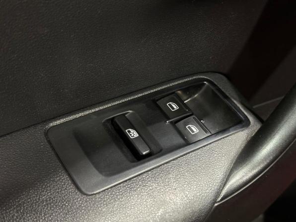 Volkswagen Polo V с пробегом 2012 года, цена 690 000 рублей, 172557 км, седан, Автокод Объявления