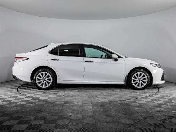 Toyota Camry VIII (XV70) Рестайлинг с пробегом 2021 года, цена 1 639 000 рублей, 239000 км, седан, Автокод Объявления