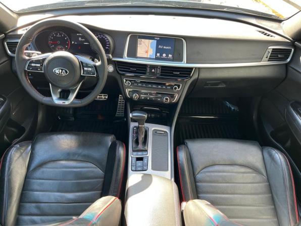 Kia Optima IV Рестайлинг с пробегом 2019 года, цена 2 239 000 рублей, 100962 км, седан, Автокод Объявления