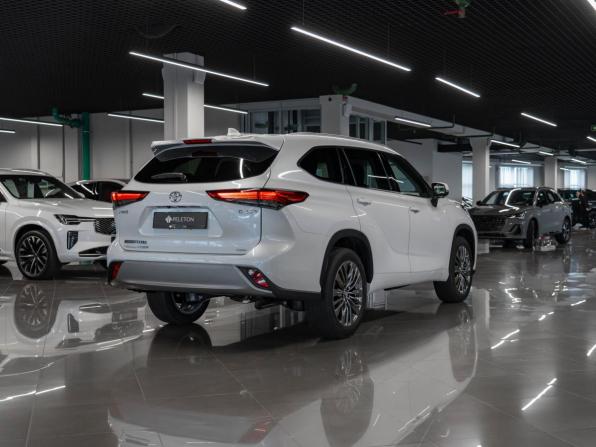Toyota Highlander IV (XU70) с пробегом 2026 года, цена 5 950 000 рублей, 14 км, внедорожник, Автокод Объявления