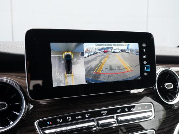 Mercedes-Benz V-Класс III (W447) Рестайлинг с пробегом 2022 года, цена 8 640 000 рублей, 82797 км, минивэн, Автокод Объявления
