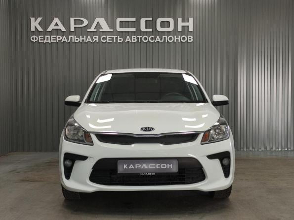 Kia Rio IV с пробегом 2018 года, цена 900 000 рублей, 48500 км, седан, Автокод Объявления