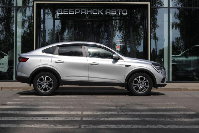 Renault Arkana I с пробегом 2020 года, цена 1 820 000 рублей, 52804 км, внедорожник, Автокод Объявления