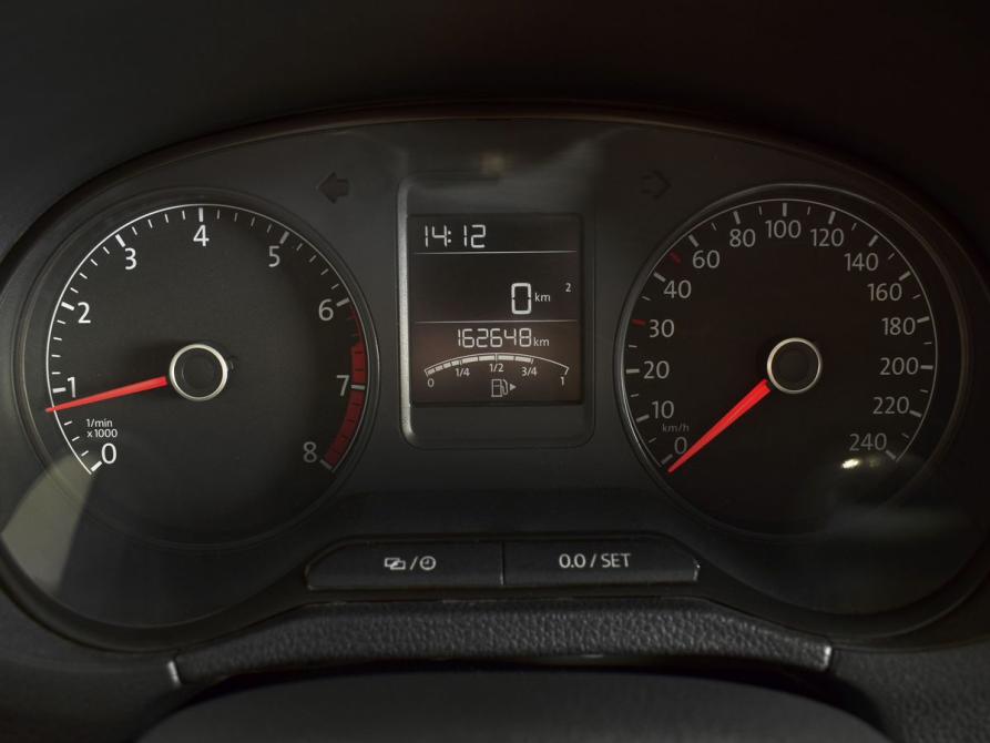 Volkswagen Polo V Рестайлинг Кемерово  - изображение 13