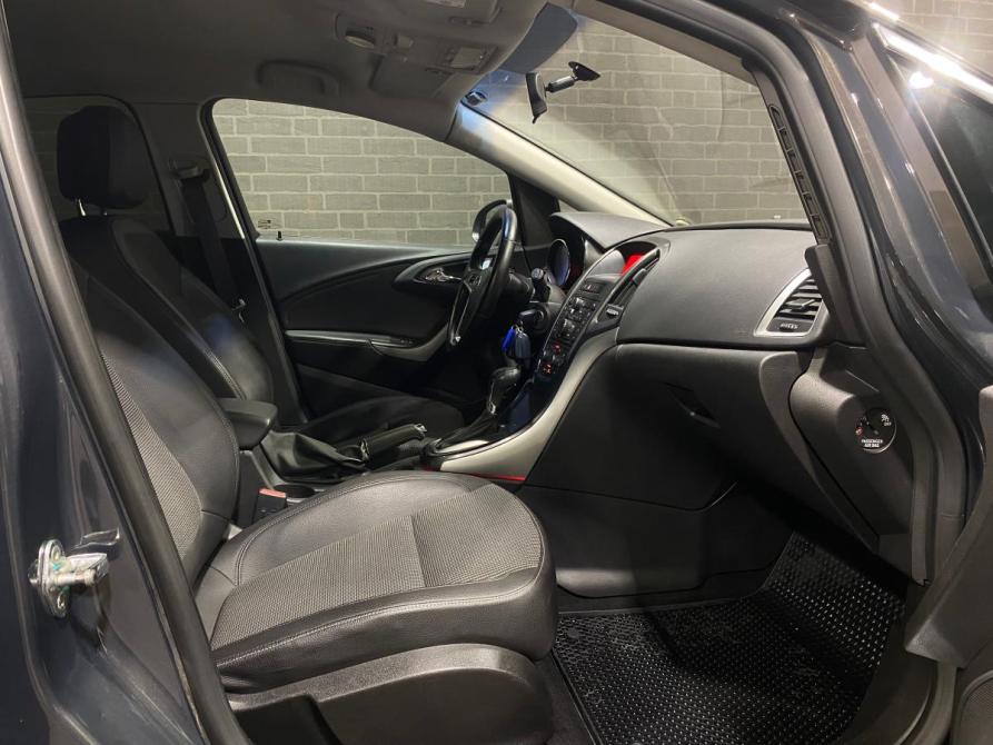 Opel Astra J Рестайлинг Челябинск  - изображение 9