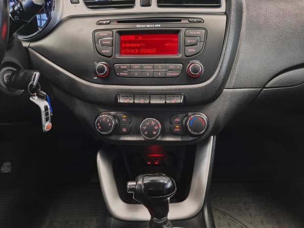 Kia Ceed II с пробегом 2014 года, цена 899 000 рублей, 257612 км, хэтчбек, Автокод Объявления