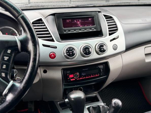 Mitsubishi L200 IV с пробегом 2012 года, цена 1 330 000 рублей, 225000 км, offers.body_type.unknown, Автокод Объявления