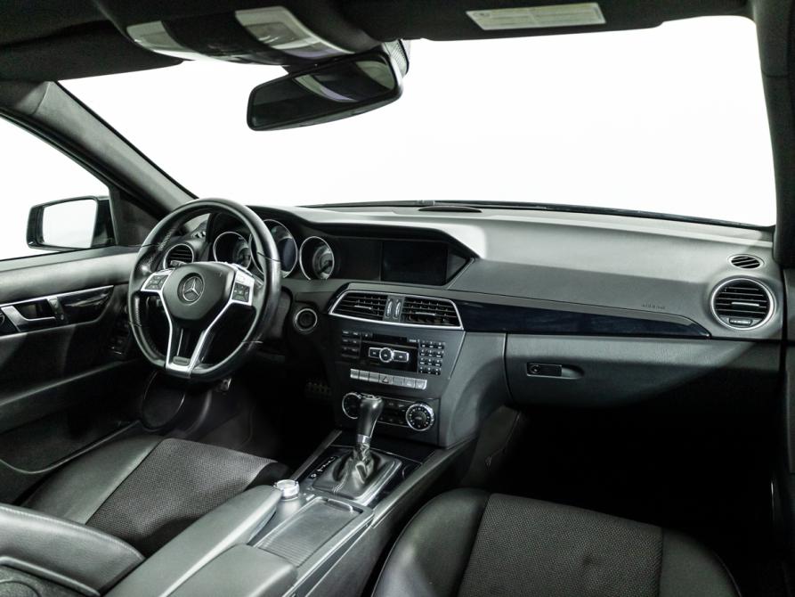 Mercedes-Benz C-Класс III (W204) Рестайлинг Санкт-Петербург  - изображение 9