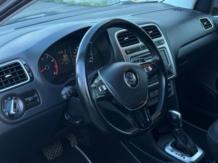 Volkswagen Polo V Рестайлинг Санкт-Петербург  - изображение 6