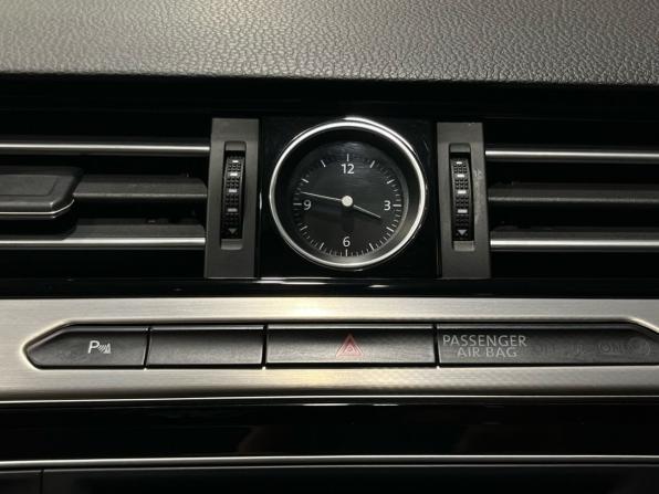 Volkswagen Passat B8 с пробегом 2017 года, цена 1 690 000 рублей, 191407 км, седан, Автокод Объявления