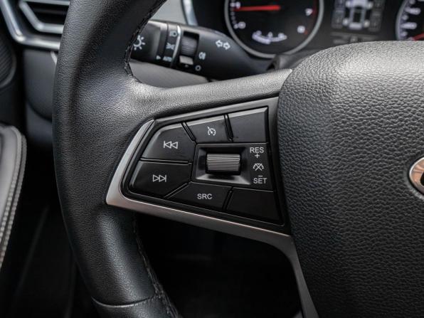 JAC J7 I с пробегом 2023 года, цена 1 498 000 рублей, 44764 км, лифтбек, Автокод Объявления