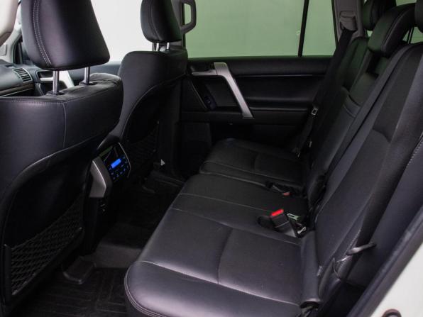 Toyota Land Cruiser Prado 150 Series Рестайлинг 3 с пробегом 2022 года, цена 6 712 000 рублей, 79818 км, внедорожник, Автокод Объявления