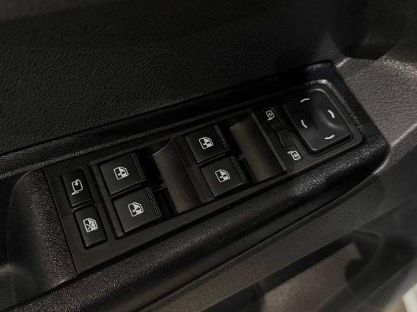 Lada (ВАЗ) Vesta I с пробегом 2021 года, цена 1 099 000 рублей, 70036 км, седан, Автокод Объявления