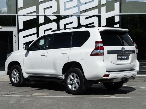 Toyota Land Cruiser Prado 150 Series Рестайлинг 1 с пробегом 2015 года, цена 3 550 000 рублей, 173740 км, внедорожник, Автокод Объявления