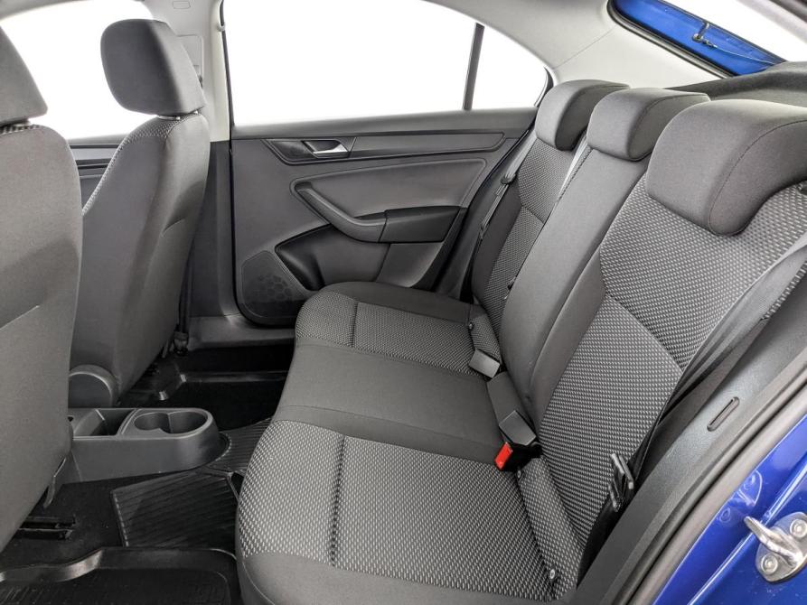 Volkswagen Polo VI Москва  - изображение 12