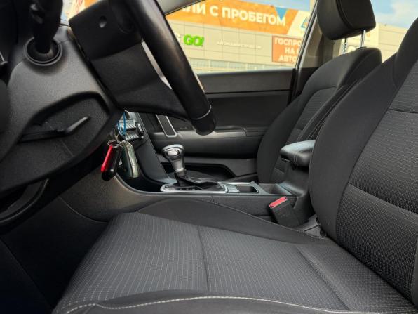 Kia Sportage IV Рестайлинг с пробегом 2018 года, цена 2 130 000 рублей, 68650 км, внедорожник, Автокод Объявления