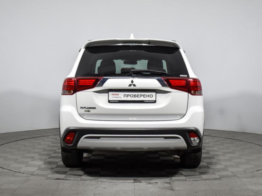 Mitsubishi Outlander III Рестайлинг 3 Санкт-Петербург  - изображение 6
