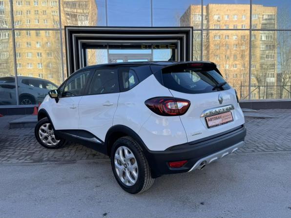 Renault Kaptur I с пробегом 2017 года, цена 1 155 000 рублей, 127607 км, внедорожник, Автокод Объявления