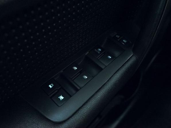 Chevrolet Captiva I Рестайлинг с пробегом 2012 года, цена 1 339 000 рублей, 100000 км, внедорожник, Автокод Объявления