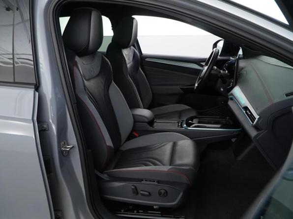 Volkswagen ID.4 с пробегом 2021 года, цена 3 299 547 рублей, 51068 км, внедорожник, Автокод Объявления