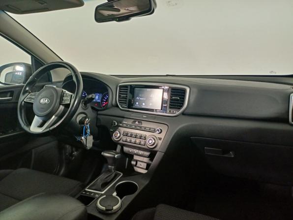Kia Sportage IV Рестайлинг с пробегом 2018 года, цена 1 979 000 рублей, 133000 км, внедорожник, Автокод Объявления