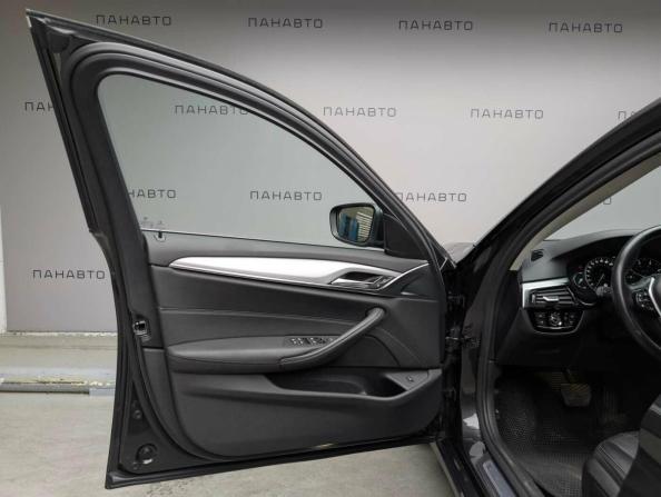 BMW 5 серии VII (G30/G31/G38) с пробегом 2019 года, цена 2 765 000 рублей, 141208 км, седан, Автокод Объявления
