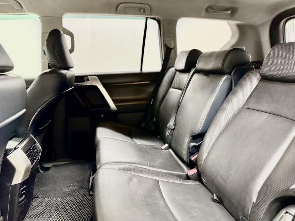 Toyota Land Cruiser Prado 150 Series с пробегом 2013 года, цена 2 599 000 рублей, 280000 км, внедорожник, Автокод Объявления