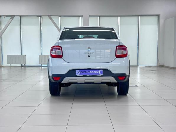 Renault Logan II Рестайлинг с пробегом 2021 года, цена 1 290 000 рублей, 47851 км, седан, Автокод Объявления