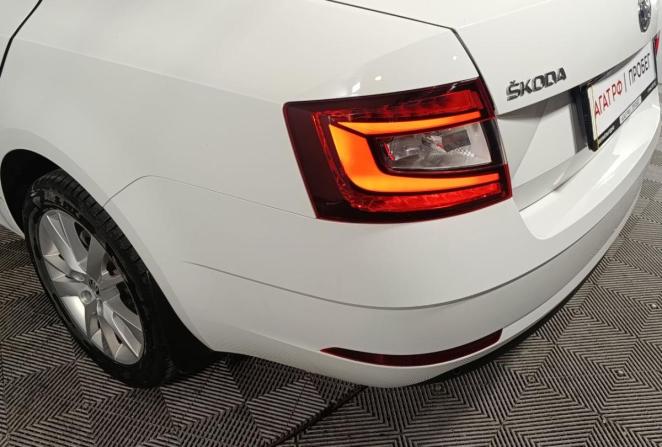 Skoda Octavia III (A7) Рестайлинг с пробегом 2019 года, цена 1 990 000 рублей, 117730 км, универсал, Автокод Объявления