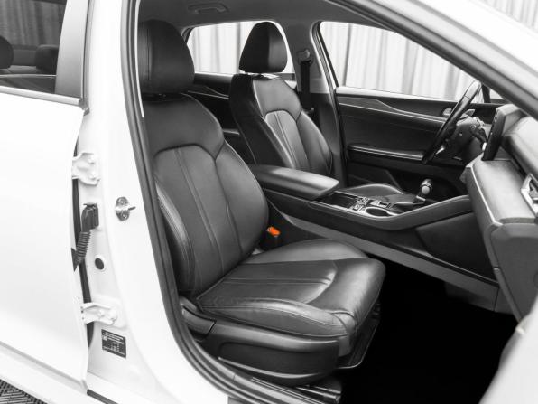 Kia K5 III с пробегом 2020 года, цена 2 640 000 рублей, 95800 км, седан, Автокод Объявления