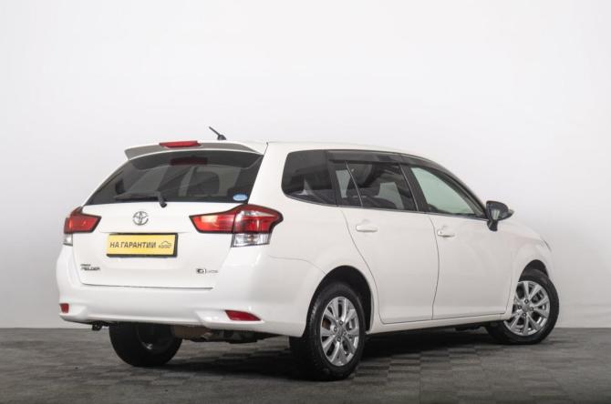 Toyota Corolla XI (E160 E170 E180) с пробегом 2018 года, цена 1 099 000 рублей, 179500 км, универсал, Автокод Объявления